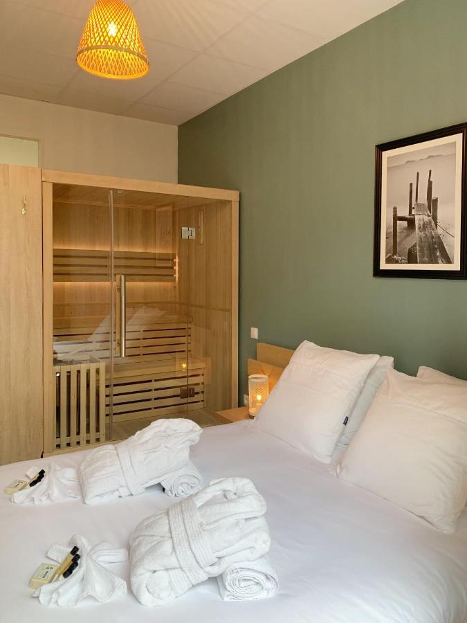 Suite Cosy Flat - Hyper-Centre Avec Sauna Privatif Senlis  Bagian luar foto
