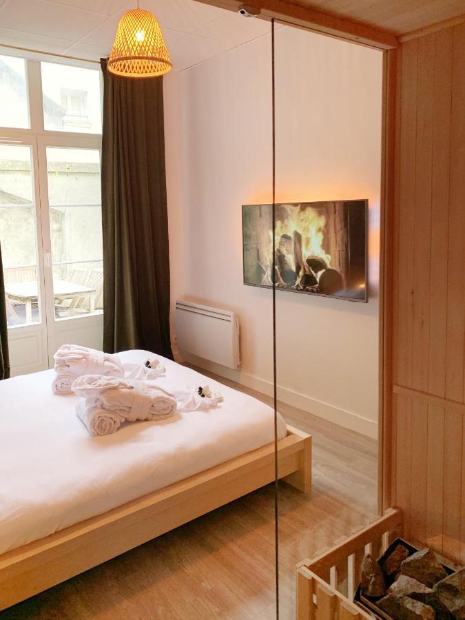 Suite Cosy Flat - Hyper-Centre Avec Sauna Privatif Senlis  Bagian luar foto