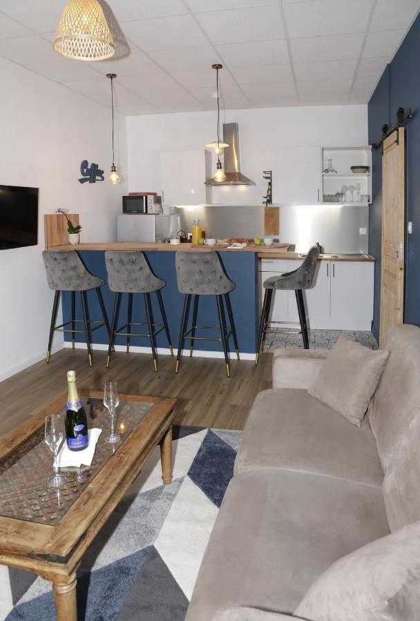 Suite Cosy Flat - Hyper-Centre Avec Sauna Privatif Senlis  Bagian luar foto